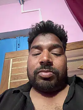 Snapshot of pussylicker9927 chatting on 03/19/26, 05:39 pussylicker9927 online show from 03/19/26, 05:39