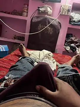 Snapshot of pussylicker9927 chatting on 03/28/26, 05:56 pussylicker9927 online show from 03/28/26, 05:56