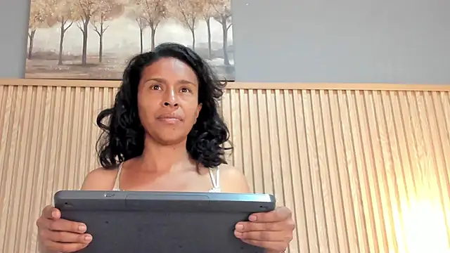 Snapshot of samantha_duart3 chatting on 04/04/26, 12:46 samantha duart3 online show from 04/04/26, 12:46