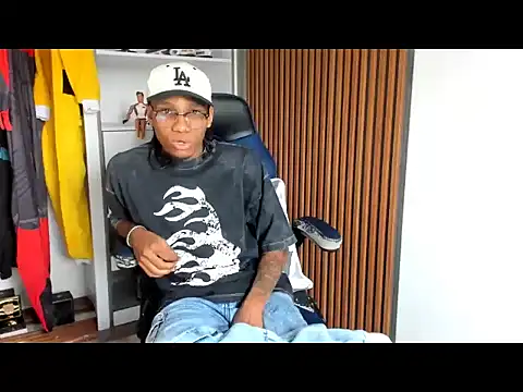 yandi hot online show from 02/27/26, 02:28