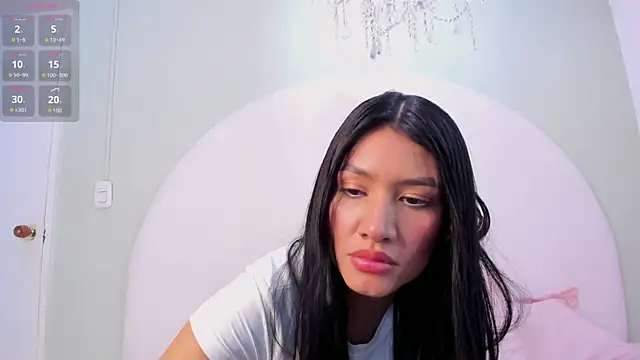 Snapshot of Violett_Rosse_ chatting on 03/04/26, 04:13 Violett Rosse online show from 03/04/26, 04:13