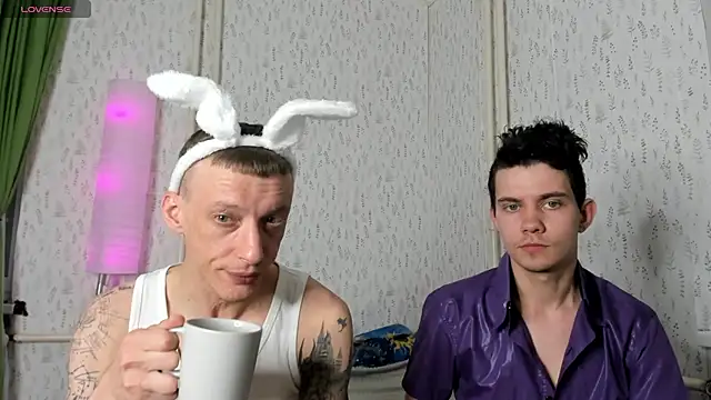 Snapshot of Tomassmitty chatting on 04/14/26, 05:52 Tomassmitty online show from 04/14/26, 05:52