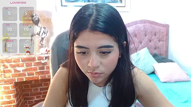 mila quin online show from 03/18/26, 08:01