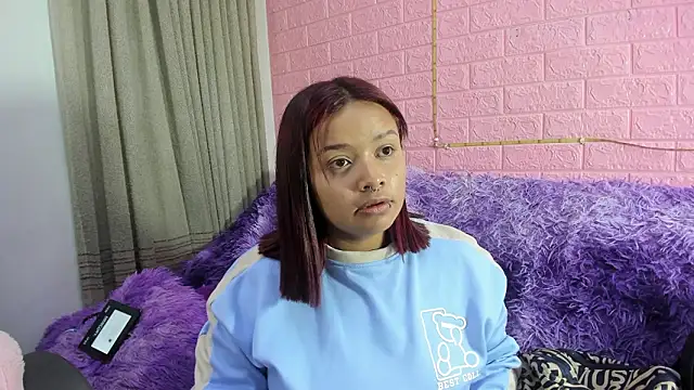 Snapshot of Sienna_Lux01 chatting on 02/21/26, 11:11 Sienna Lux01 online show from 02/21/26, 11:11