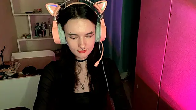 MabelDefina online show from 05/14/26, 05:03