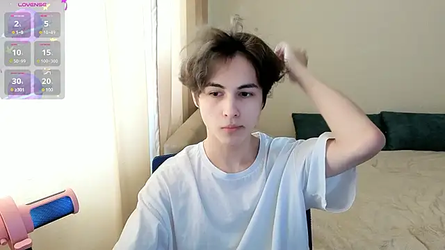 Snapshot of _LukaHayes_ chatting on 03/11/26, 11:16 LukaHayes online show from 03/11/26, 11:16