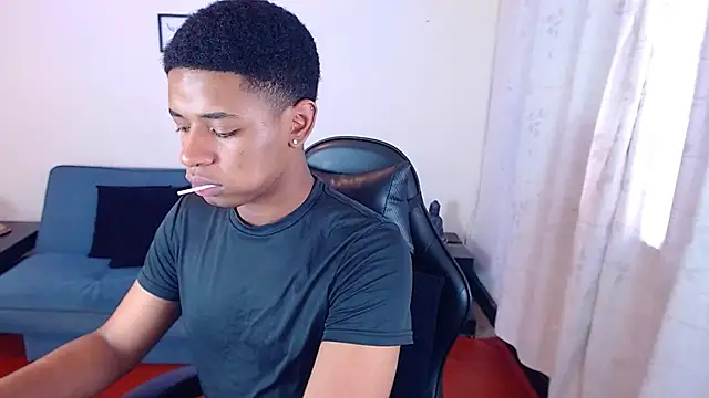 liiam3 online show from 03/04/26, 08:48