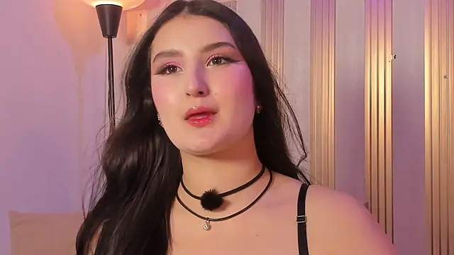 Snapshot of zoe_moon__ chatting on 02/27/26, 03:50 zoe moon online show from 02/27/26, 03:50