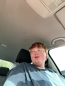 Snapshot of nigeleros chatting on 04/15/26, 04:47 nigeleros online show from 04/15/26, 04:47