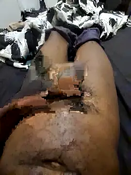 DeclawedPoise online show from 02/27/26, 03:56