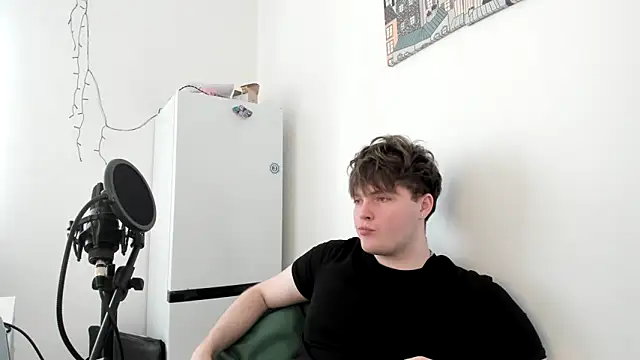  hetero online show from 02/24/26, 12:14