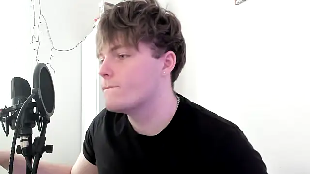  hetero online show from 02/25/26, 12:26