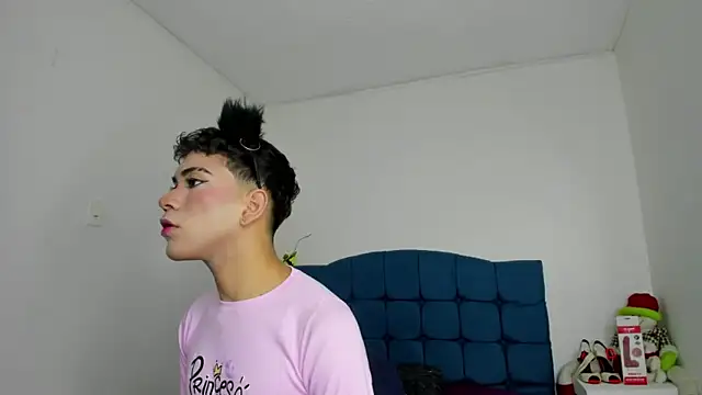 Snapshot of Ailanys_Miller chatting on 03/06/26, 12:45 Ailanys Miller online show from 03/06/26, 12:45