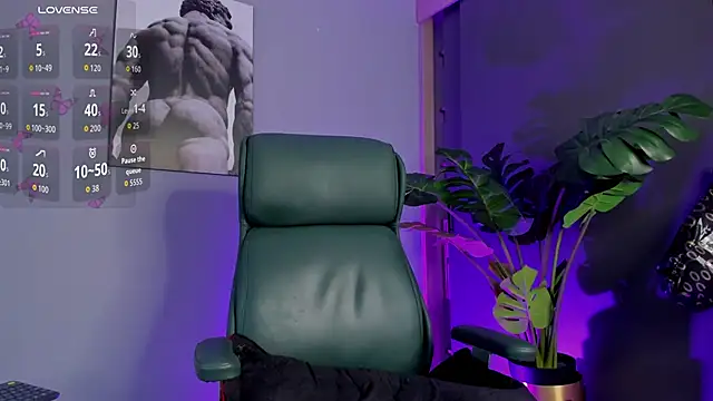 zara leee online show from 02/21/26, 12:06