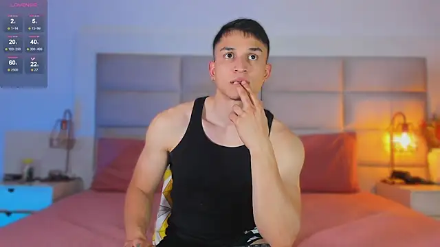 Snapshot of jhosuahunt chatting on 03/31/26, 06:14 jhosuahunt online show from 03/31/26, 06:14