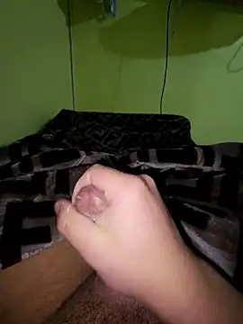 Snapshot of medelelel chatting on 03/15/26, 12:38 medelelel online show from 03/15/26, 12:38