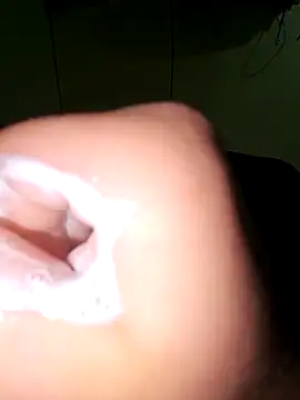 Snapshot of medelelel chatting on 03/18/26, 11:41 medelelel online show from 03/18/26, 11:41