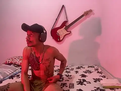 Andreyssantos online show from 02/20/26, 01:24