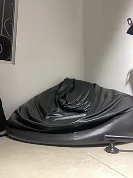 Snapshot of katasanz chatting on 02/28/26, 01:50 katasanz online show from 02/28/26, 01:50