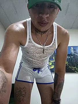 Snapshot of Valentino_dominusSex chatting on 03/24/26, 11:32 Valentino dominusSex online show from 03/24/26, 11:32