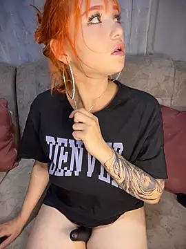 Snapshot of alysson_As chatting on 03/22/26, 03:43 alysson As online show from 03/22/26, 03:43