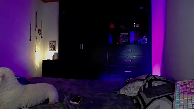 Snapshot of saradiazxxx chatting on 03/16/26, 05:44 saradiazxxx online show from 03/16/26, 05:44