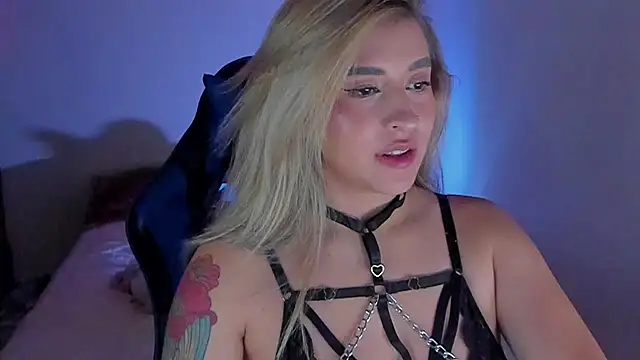 Snapshot of saradiazxxx chatting on 04/13/26, 08:31 saradiazxxx online show from 04/13/26, 08:31