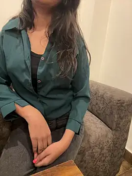 Snapshot of Taniyasingh69 chatting on 04/12/26, 09:58 Taniyasingh69 online show from 04/12/26, 09:58