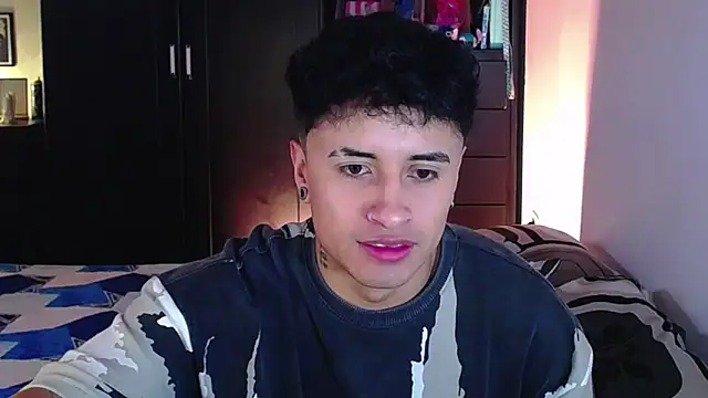 Snapshot of Jhon_Sara chatting on 02/26/26, 03:44 Jhon Sara online show from 02/26/26, 03:44