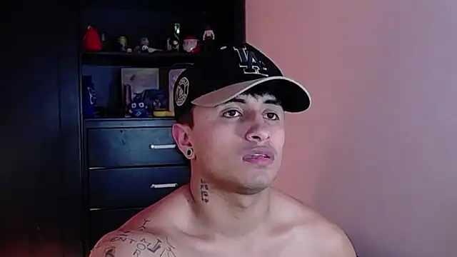 Snapshot of Jhon_Sara chatting on 03/12/26, 02:23 Jhon Sara online show from 03/12/26, 02:23