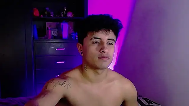 Snapshot of Jhon_Sara chatting on 03/16/26, 10:47 Jhon Sara online show from 03/16/26, 10:47