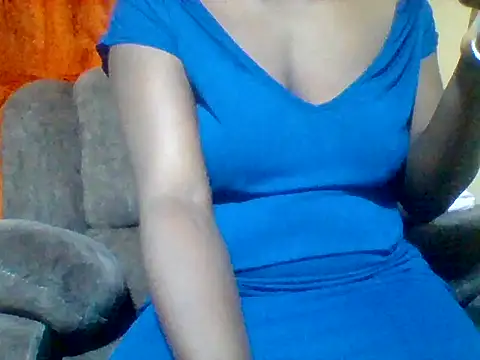 Snapshot of zee66658 chatting on 04/15/26, 03:46 zee66658 online show from 04/15/26, 03:46