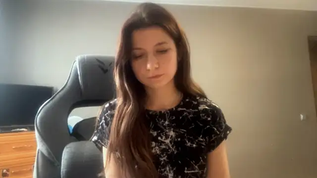 LunnaBliss online show from 02/24/26, 11:19