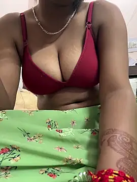 Snapshot of meenu_cuties chatting on 04/06/26, 05:36 meenu cuties online show from 04/06/26, 05:36