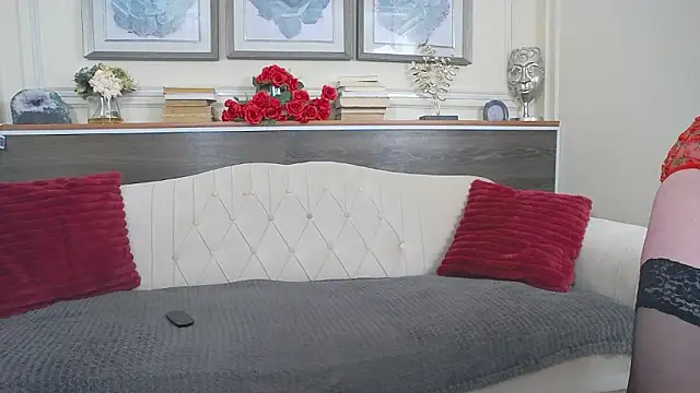 Snapshot of MaddyVelvet chatting on 03/14/26, 08:58 MaddyVelvet online show from 03/14/26, 08:58