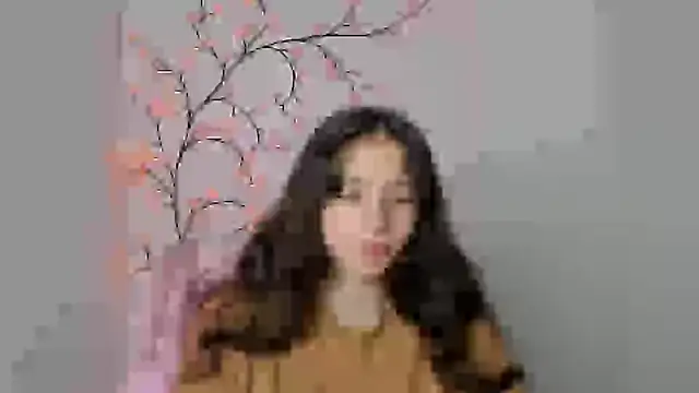 Snapshot of KissMeJulia chatting on 05/17/26, 05:27 KissMeJulia online show from 05/17/26, 05:27
