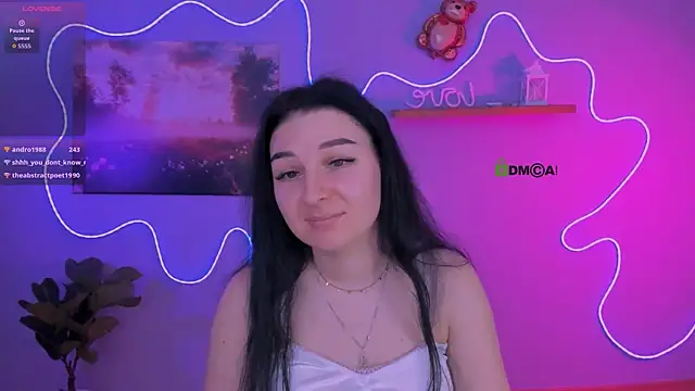 Snapshot of olivia_rage chatting on 03/11/26, 12:00 olivia rage online show from 03/11/26, 12:00