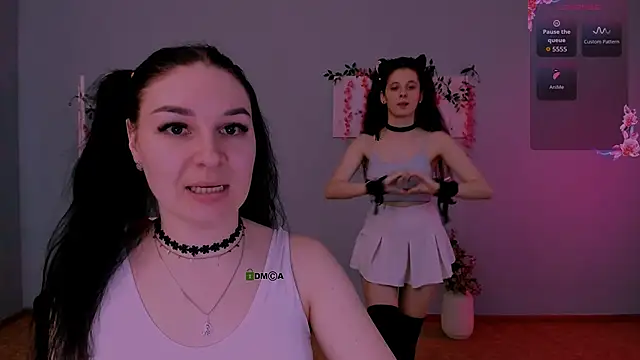 Snapshot of olivia_rage chatting on 03/29/26, 12:05 olivia rage online show from 03/29/26, 12:05