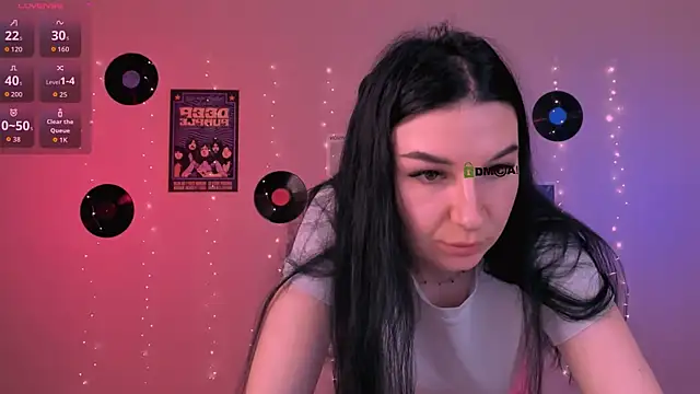 Snapshot of olivia_rage chatting on 05/22/26, 11:05 olivia rage online show from 05/22/26, 11:05