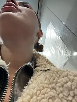 NaughtyChloeee online show from 03/25/26, 05:30