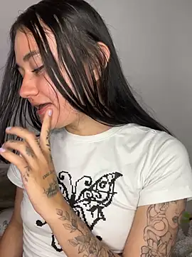 Sofia-squir online show from 02/23/26, 03:04