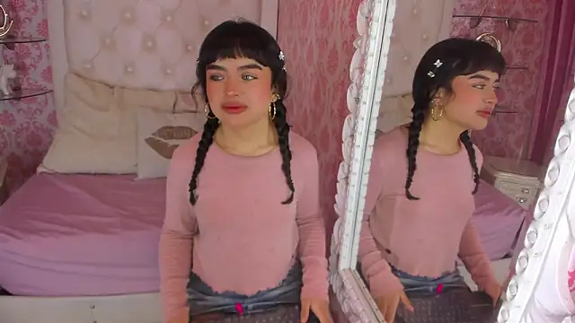 Snapshot of Mai_Rouse chatting on 02/23/26, 12:13 Mai Rouse online show from 02/23/26, 12:13