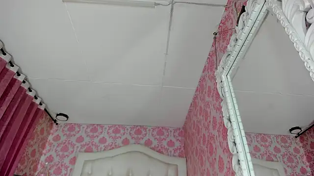 Snapshot of Mai_Rouse chatting on 02/25/26, 12:48 Mai Rouse online show from 02/25/26, 12:48