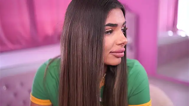 Snapshot of CrisstyBlair chatting on 03/26/26, 10:54 CrisstyBlair online show from 03/26/26, 10:54