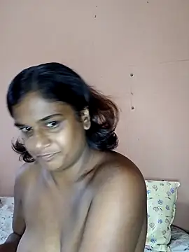 indianstrawberrylips4u online show from 02/27/26, 05:07