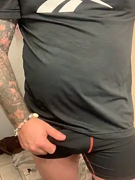 cruising-land online show from 02/18/26, 01:12