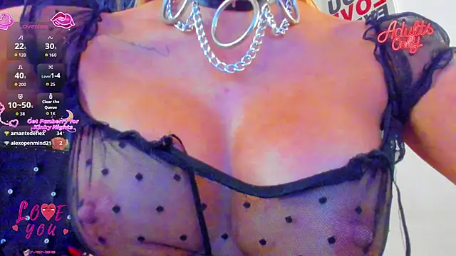 Snapshot of FoxxTattoo chatting on 04/15/26, 07:58 FoxxTattoo online show from 04/15/26, 07:58
