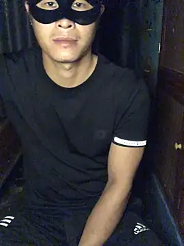 Snapshot of _Men_2026 chatting on 04/05/26, 05:32 Men 2026 online show from 04/05/26, 05:32