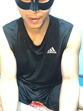 Snapshot of _Men_2026 chatting on 04/16/26, 06:30 Men 2026 online show from 04/16/26, 06:30