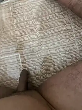 Snapshot of youngboywithcurvymilf chatting on 02/20/26, 01:33 youngboywithcurvymilf online show from 02/20/26, 01:33